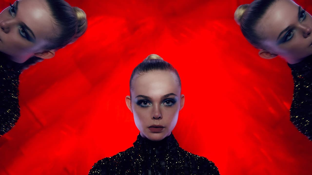 The Neon Demon still 3