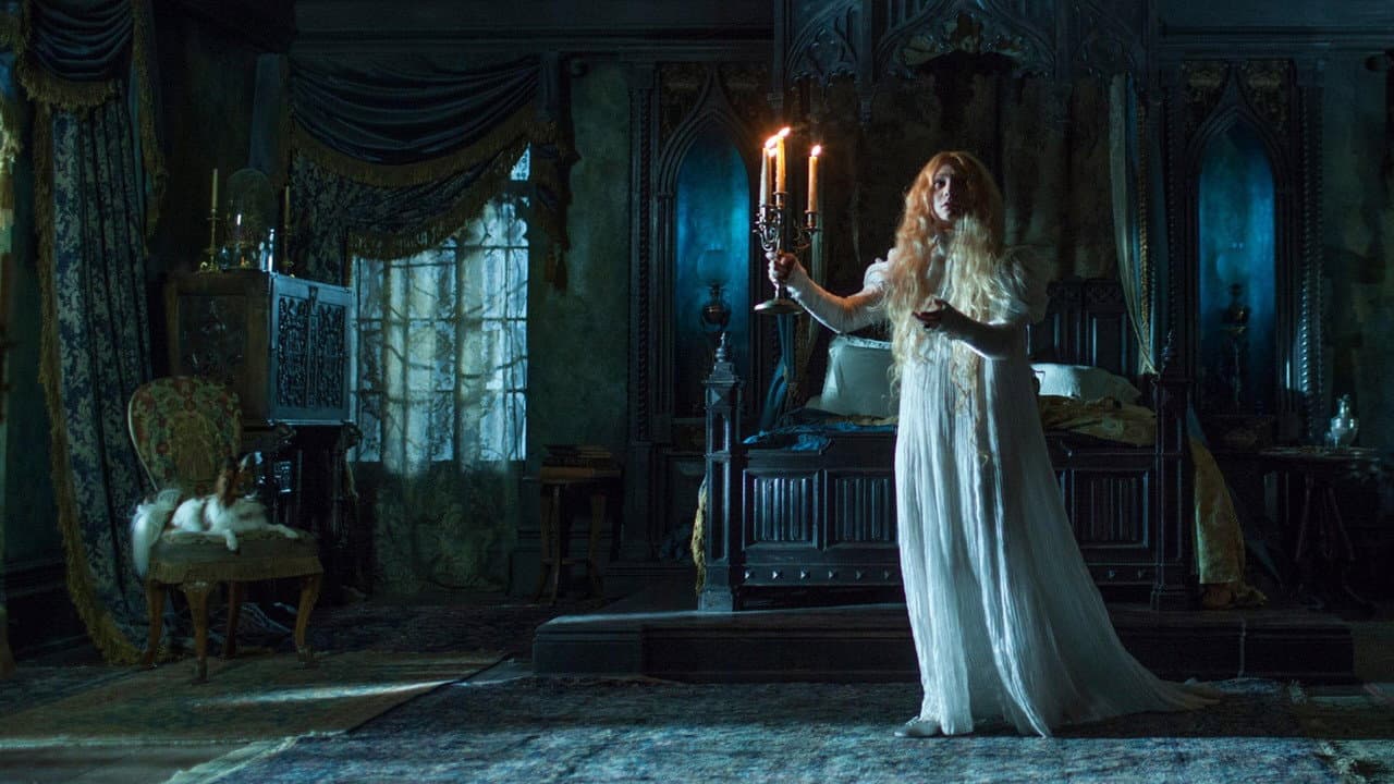 Crimson Peak still 6