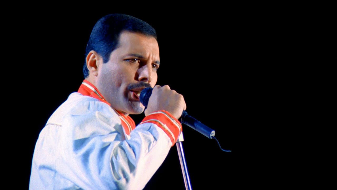 Queen: Budapest still 4