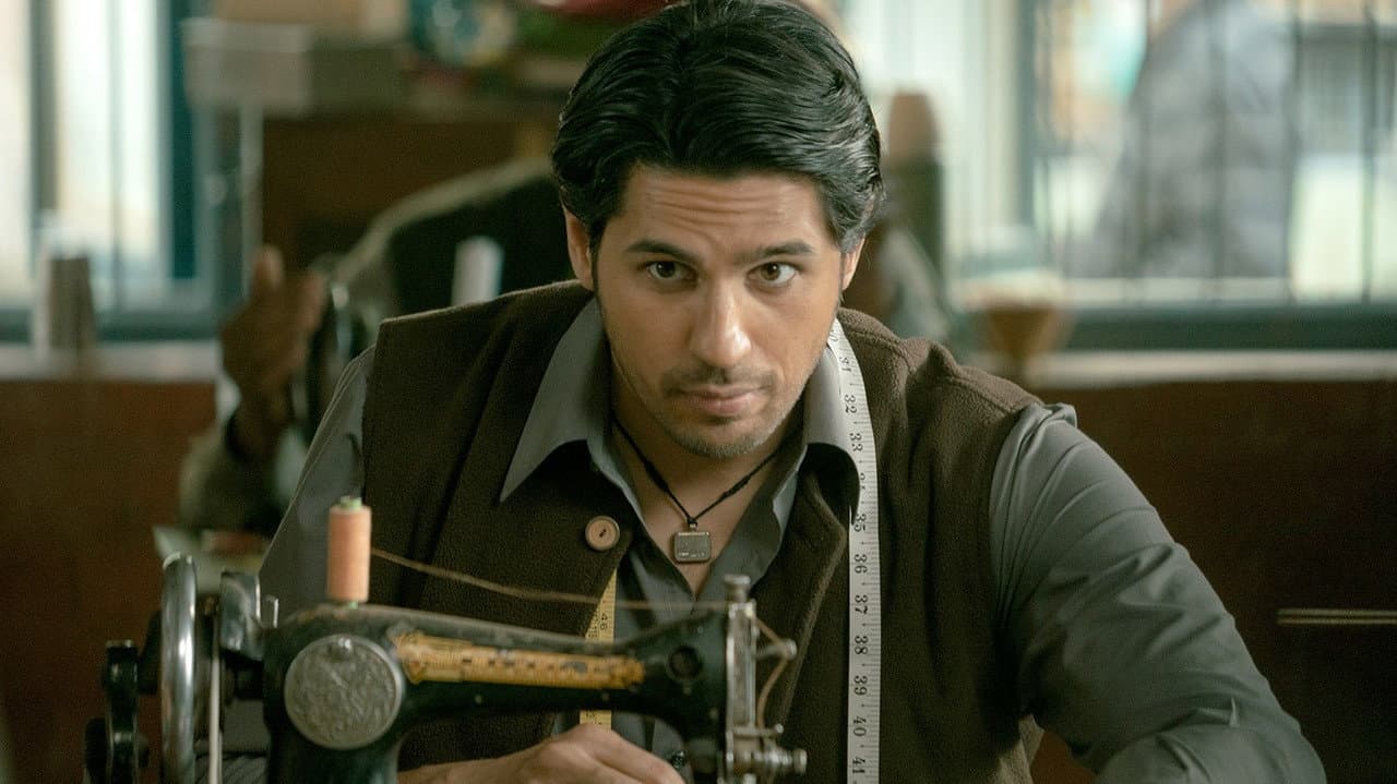 Mission Majnu still 7