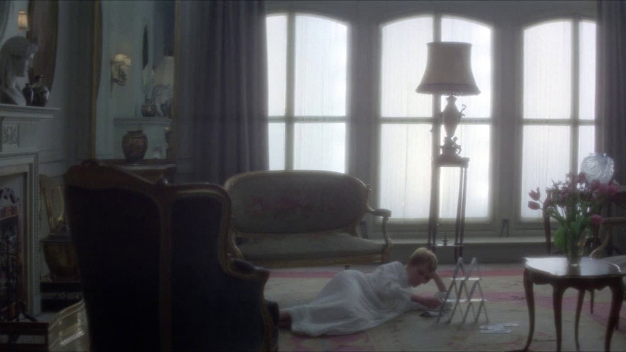 Full Circle still 8