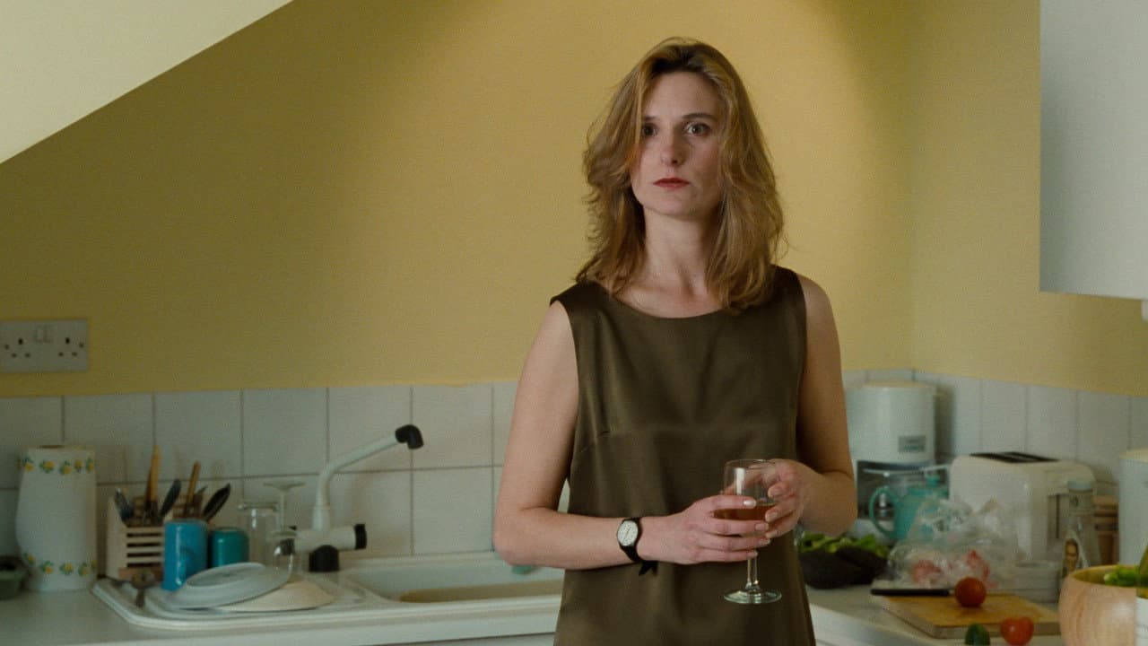 Career Girls still 4
