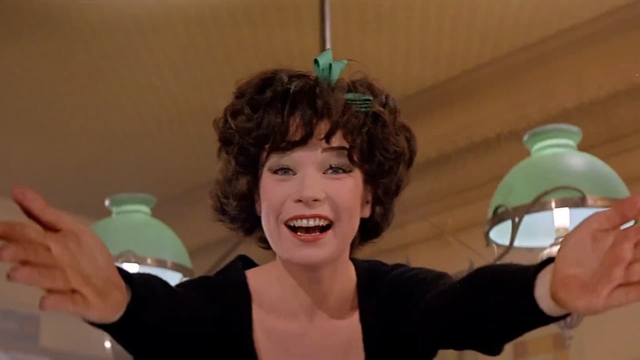 Irma la Douce still 4