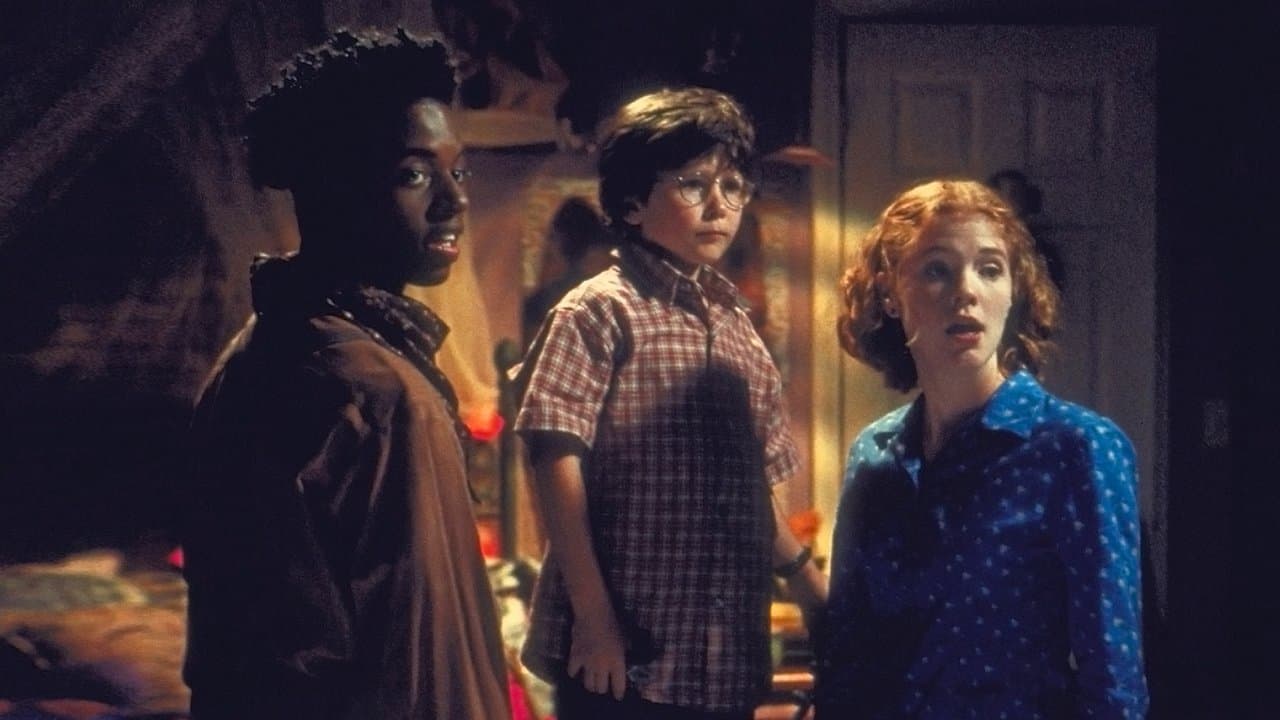 Don't Look Under the Bed still 2