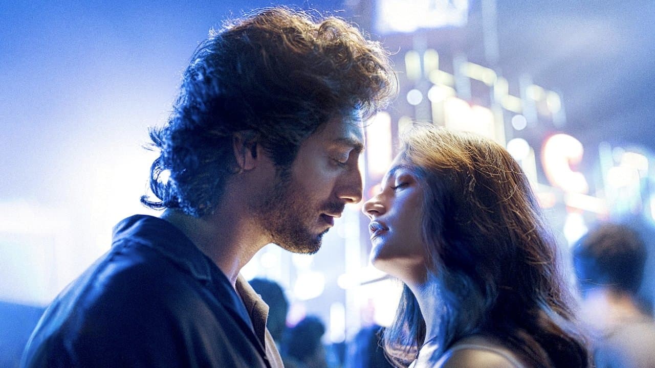 Saiyaara Movie Review: A Heartfelt Journey? still 2